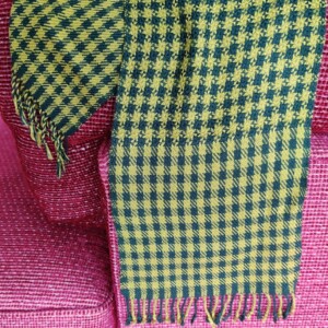 Scarf in green and yellow